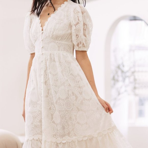 NWT Blu pepper White Lace Detail Midi Dress - Picture 3 of 3